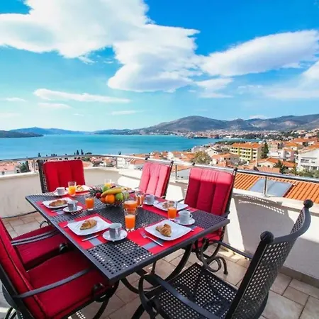 4-star Penthouse With Wonderful Sea View - Stella Sunshine Apartman *
